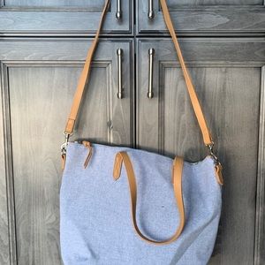 Chambray Crossbody tote but nwot